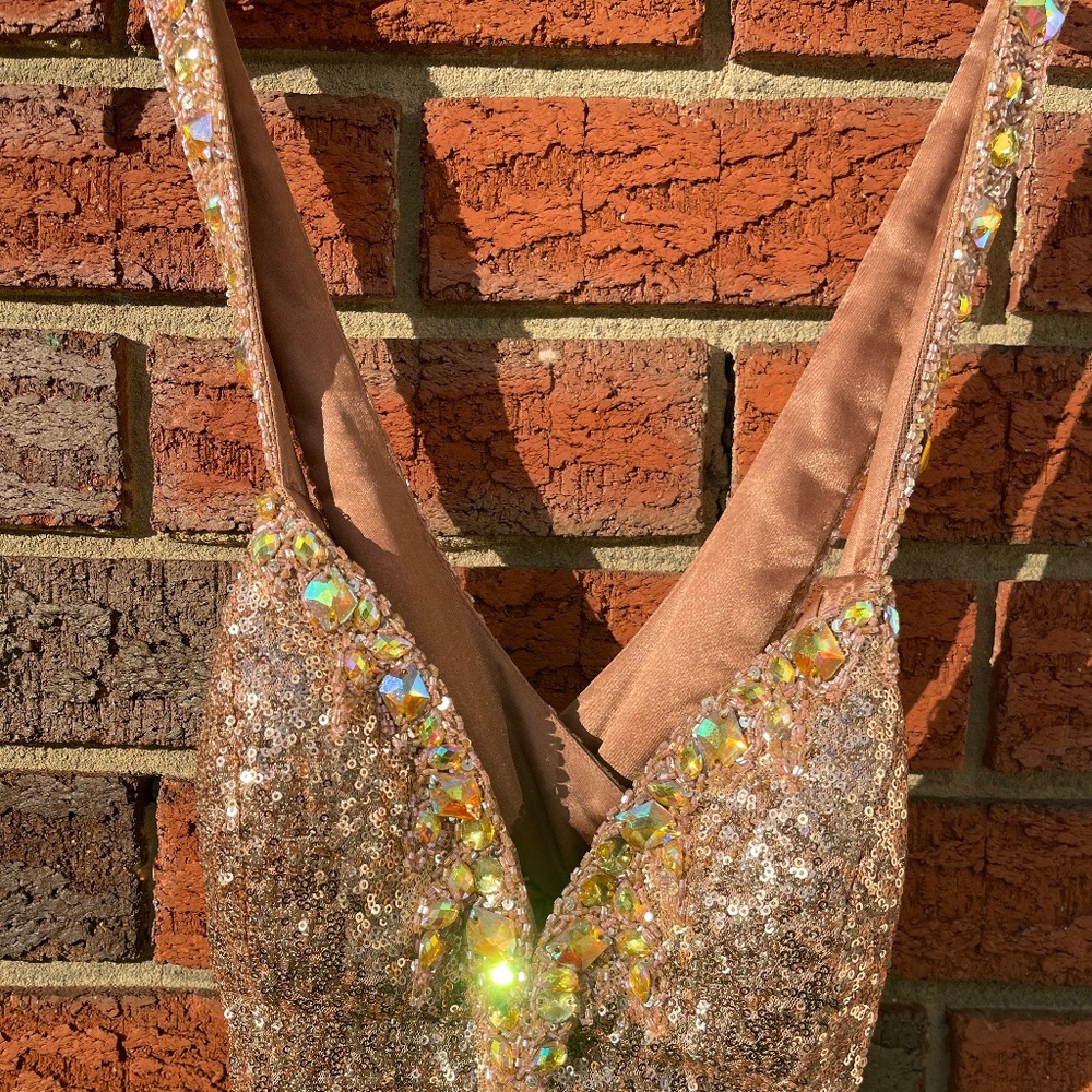 Tony Bowls prom gown